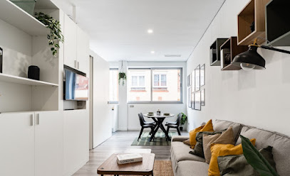 Dirección, horario, teléfono y opiniones de Decopro Color en Colmenar Viejo