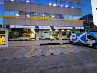 Dirección, horario, teléfono y opiniones de El Mundo del Pintor (Avenida Finisterre) en A Coruña
