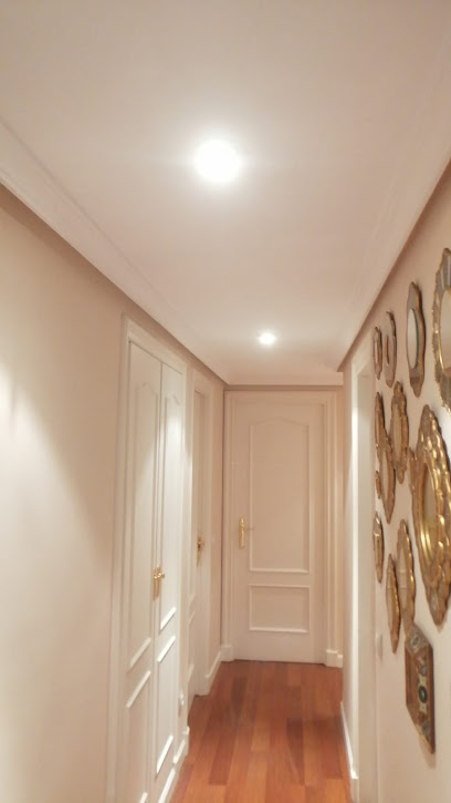 Dirección, horario, teléfono y opiniones de J&M Pintura en General en Parla