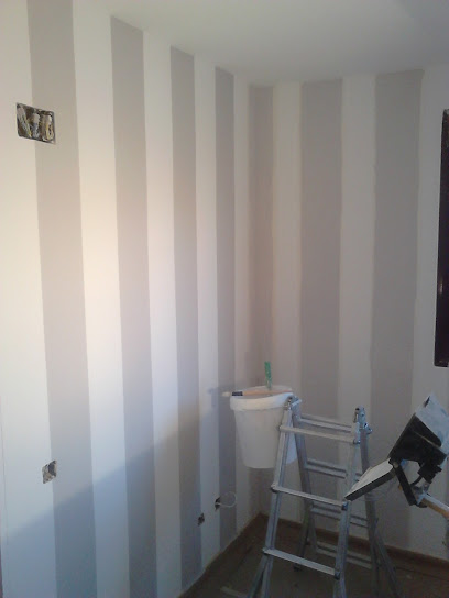 Dirección, horario, teléfono y opiniones de Pinta&Decor en San Sebastián de los Reyes