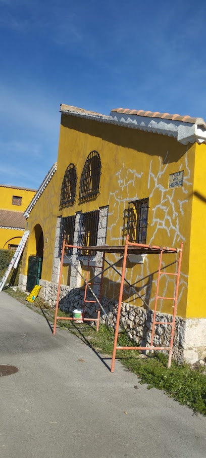 Dirección, horario, teléfono y opiniones de Pintor | Casa Pinta Pinta | Reformas en Torrejón de Ardoz