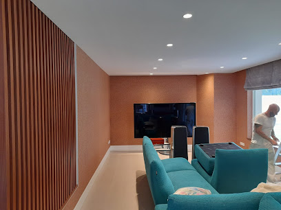 Dirección, horario, teléfono y opiniones de Pintores Hnos Sansoria S.L Pintura y Decoración en Pozuelo de Alarcón