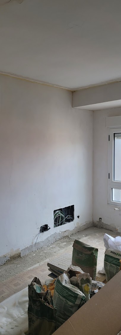 Dirección, horario, teléfono y opiniones de Pintores Rps en Gijón