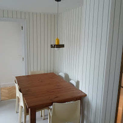 Dirección, horario, teléfono y opiniones de Pintura y Decoración Deco Mil&An en San Sebastián de los Reyes