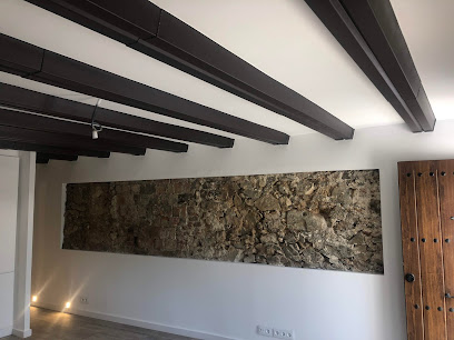 Dirección, horario, teléfono y opiniones de Pinturas Montgat en Badalona