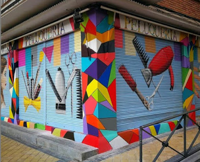 Dirección, horario, teléfono y opiniones de Pinturas Perales en Boadilla del Monte