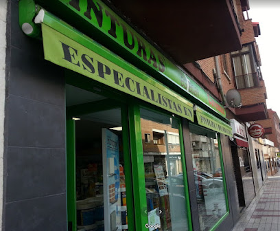 Dirección, horario, teléfono y opiniones de Pinturas y Herramientas Interiores y Exteriores. Esteban. en Alcalá de Henares