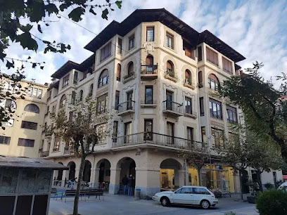 Dirección, horario, teléfono y opiniones de Noartz Pinturas en Barakaldo