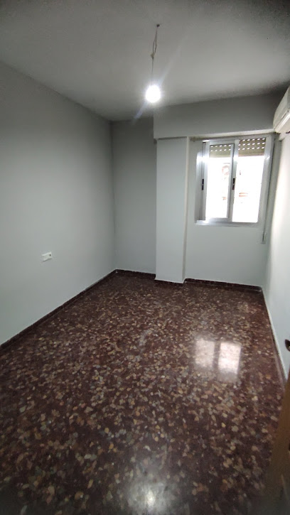 Dirección, horario, teléfono y opiniones de Pinturas CJ en Valencia